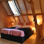 Erfgoed & Logies Den Heijkant 3* Moergestel