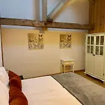 Erfgoed & Logies Den Heijkant 3* Moergestel