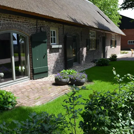 Erfgoed & Logies Den Heijkant Bed and breakfast 4*