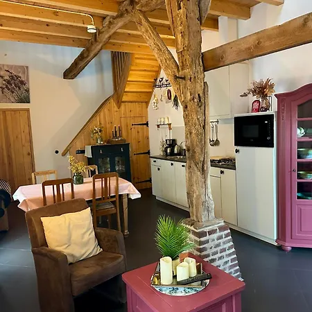 Erfgoed & Logies Den Heijkant Bed and breakfast Moergestel