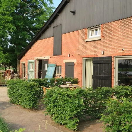 Erfgoed & Logies Den Heijkant Bed and breakfast Moergestel