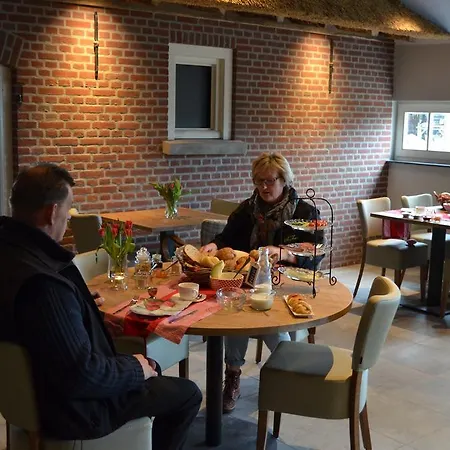 Bed & Breakfast Erfgoed&logies Den Heijkant 3*
