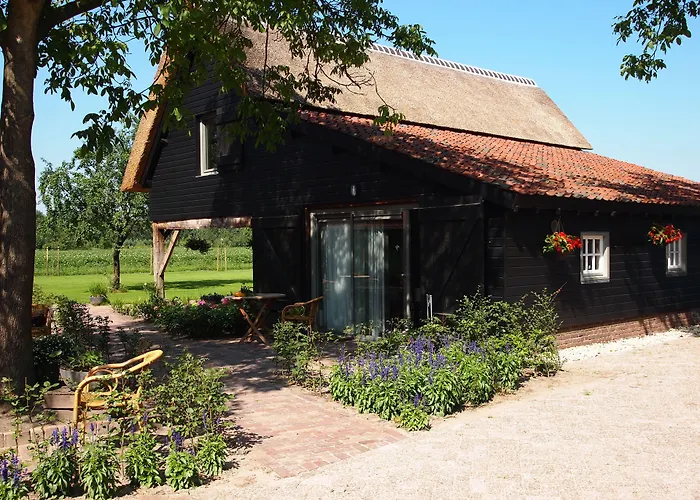 Erfgoed & Logies Den Heijkant Bed and Breakfast 4*