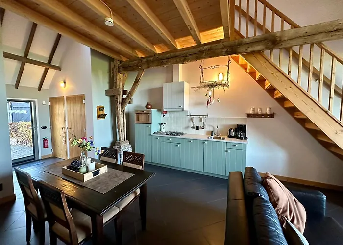 Bed and breakfast Erfgoed & Logies Den Heijkant 4*