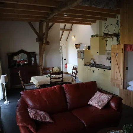 ベッド・アンド・ブレックファスト Erfgoed & Logies Den Heijkant Moergestel