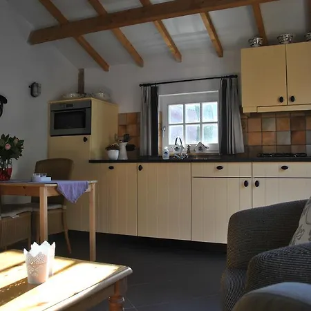 ベッド・アンド・ブレックファスト Erfgoed & Logies Den Heijkant